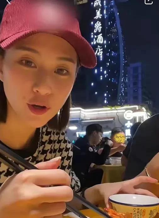 娱乐圈吃瓜小料视频,小料视频背后的真实故事